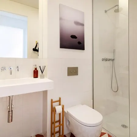 Modern 1bdr In Downtown By Lovelystay 아파트 리스본