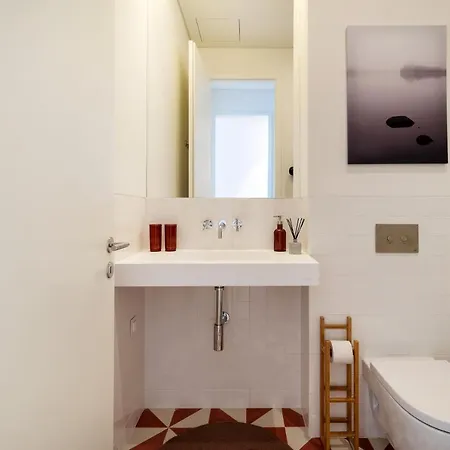 Modern 1bdr In Downtown By Lovelystay * Lisboa