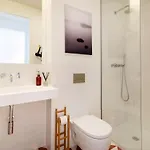 Modern 1bdr In Downtown By Lovelystay Apartament Lizbona