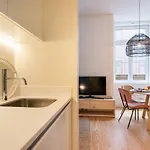 Modern 1bdr In Downtown By Lovelystay Lisboa