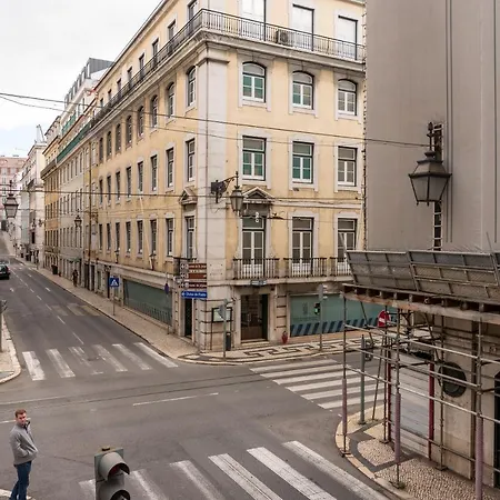 Modern 1bdr In Downtown By Lovelystay * リスボン